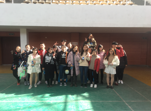 2017-12-08 14:38:41.143000 2017-12-08 14:38:41.143000